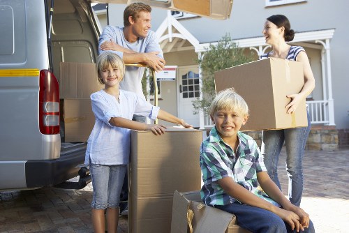 Commercial moving van support for small business moves in Chasecross
