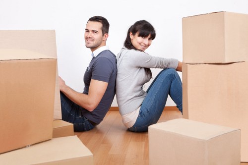 Local movers preparing for a house or flat relocation in Chasecross